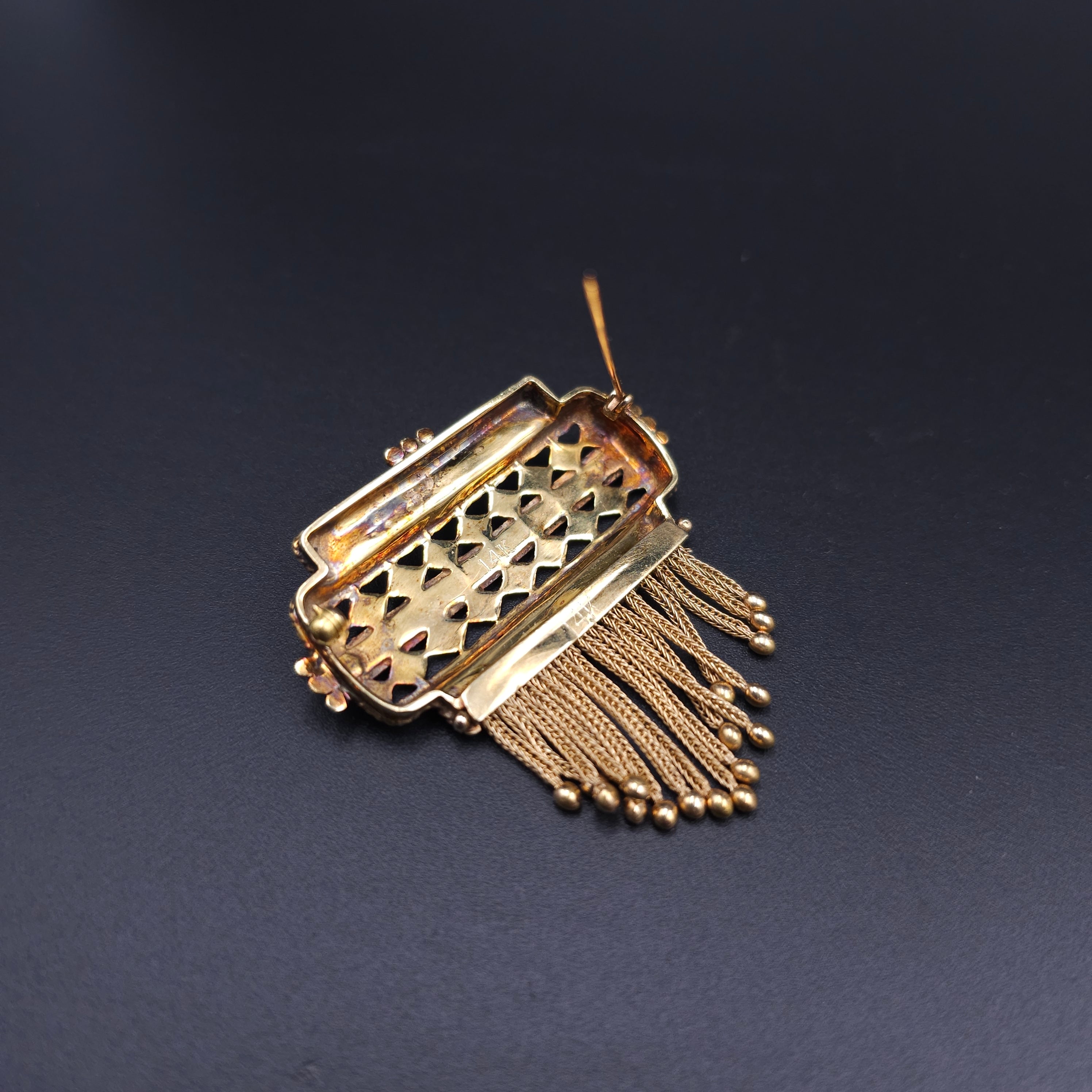 14k Vintage enamel and pearl brooch