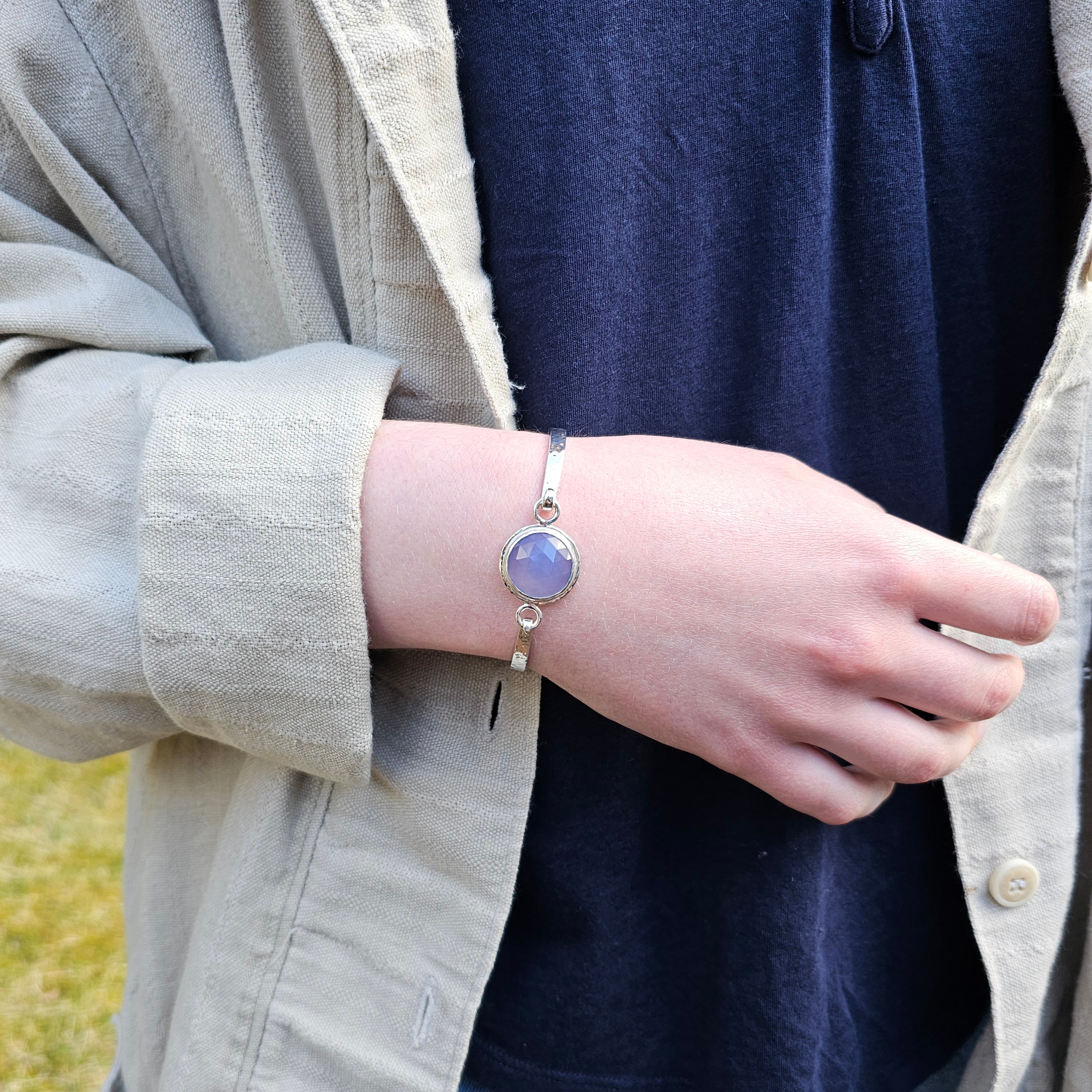 Hammered silver and Chalcedony hook-on bracelet