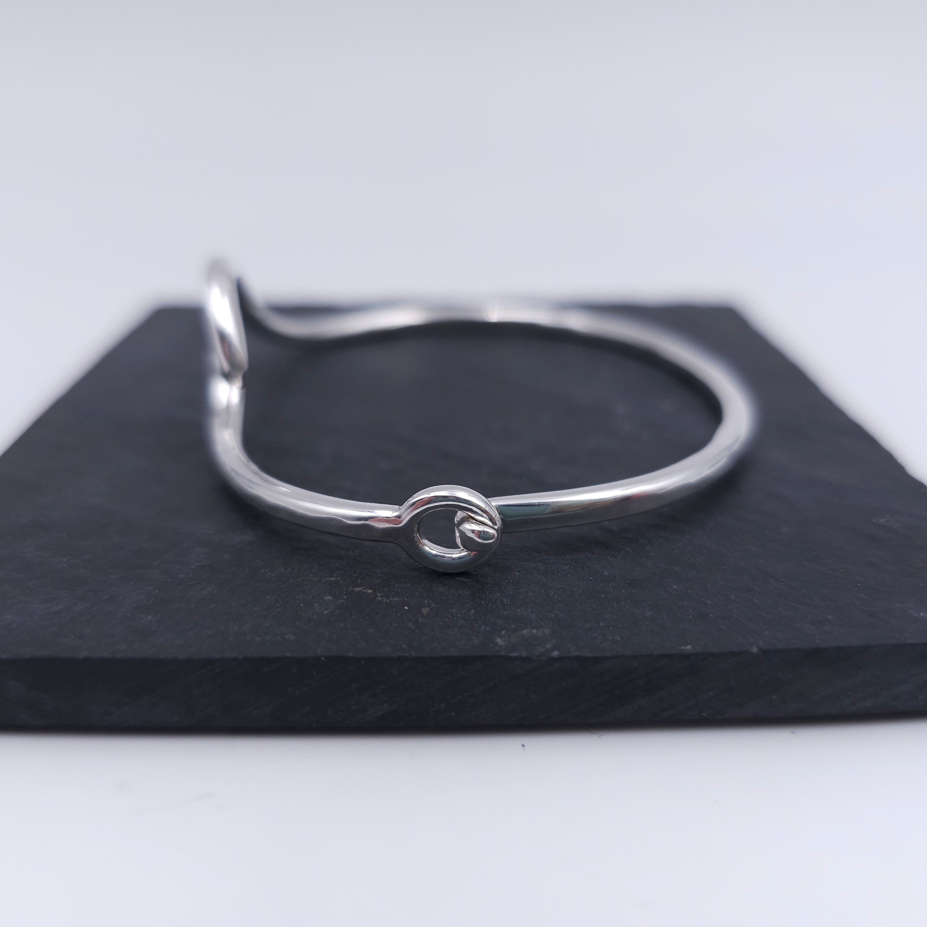 Sterling silver wave bracelet with hook closure - heavy