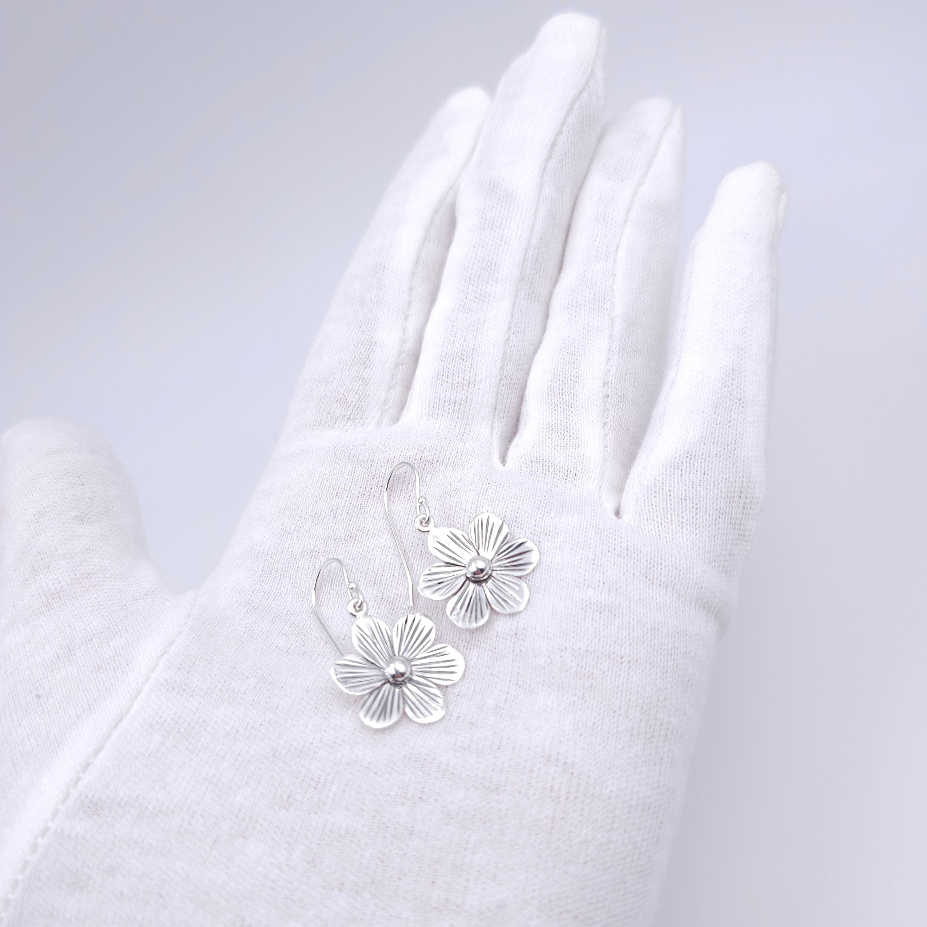 Sterling silver flower earrings