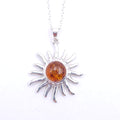 Sunshine necklace with amber