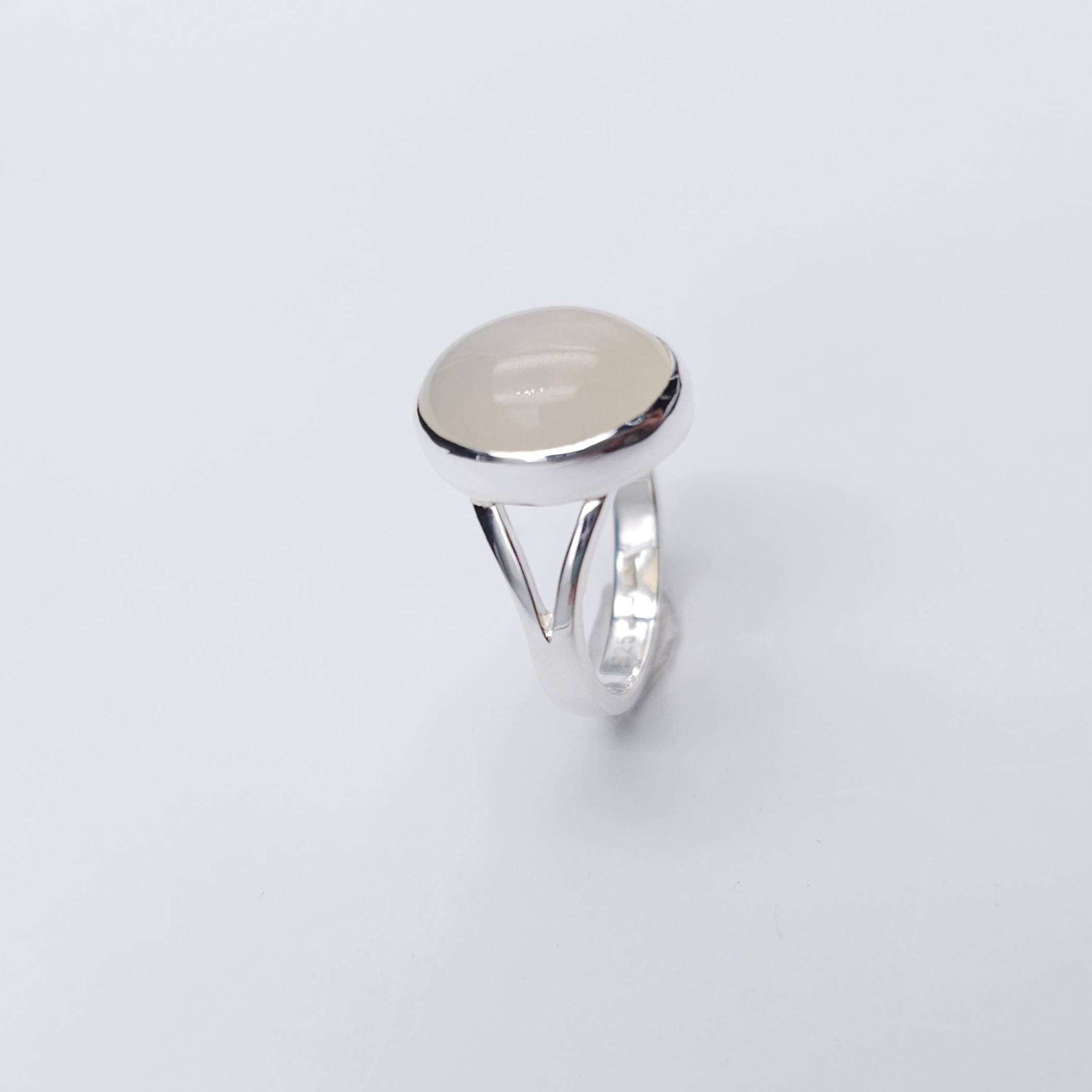 Oval moonstone sterling silver ring