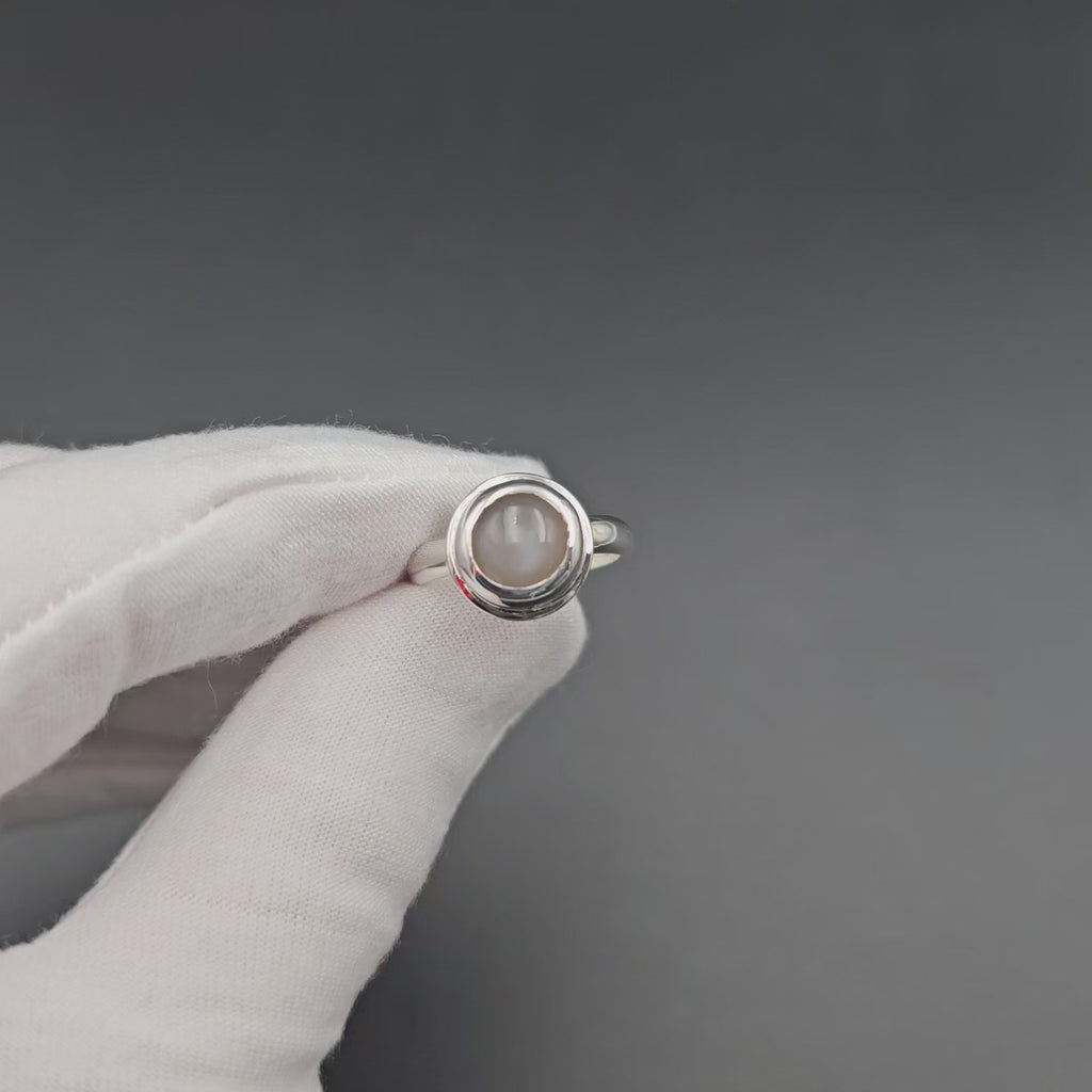 Gray moonstone sterling silver ring