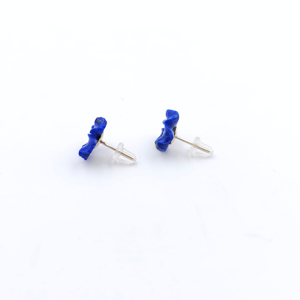 Carved Lapis 14k gold post earrings