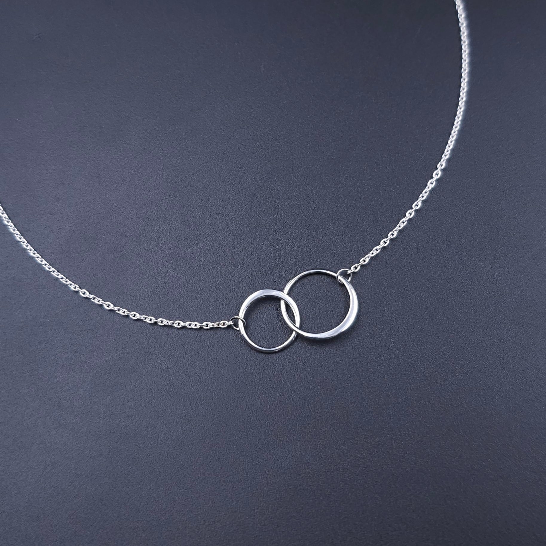 Double circle silver necklace