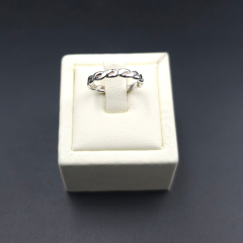 Silver twisted wire, hammered flat ring