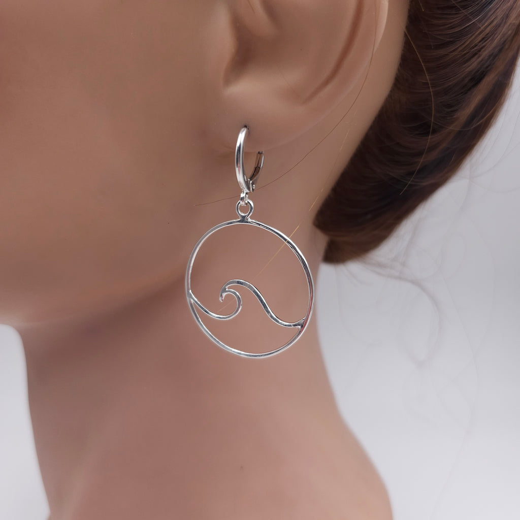 Sterling silver large wave in circle dangle earrings
