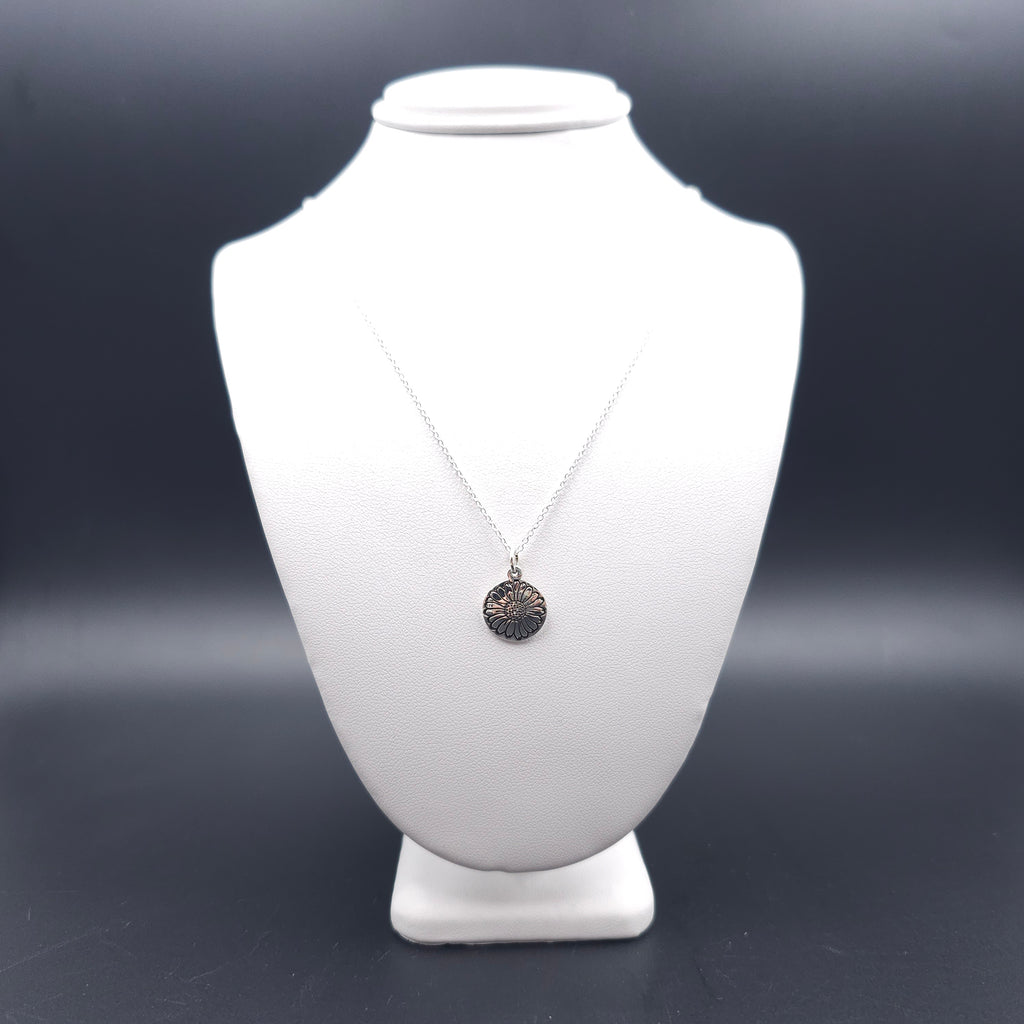 Sterling silver daisy necklace
