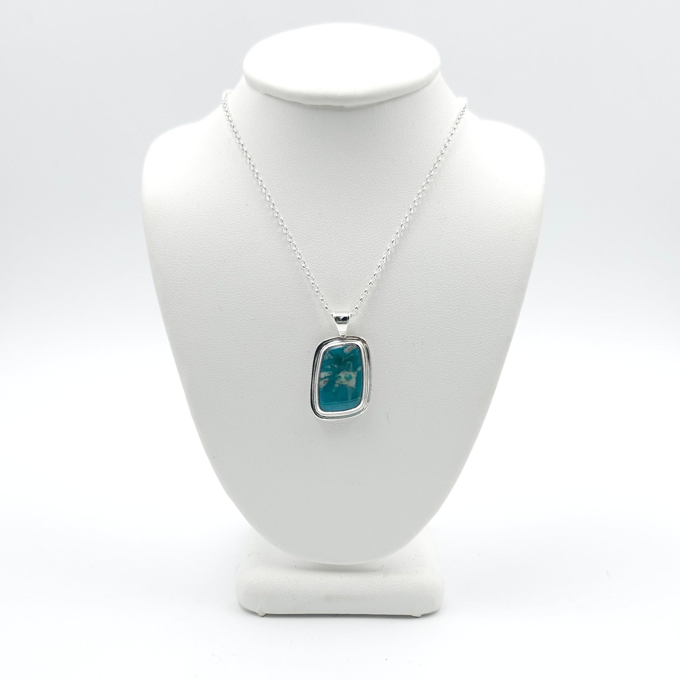 Turquoise sterling silver bezel set necklace