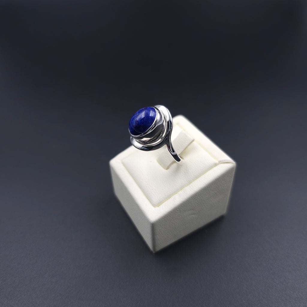 Silver spiral ring with lapis