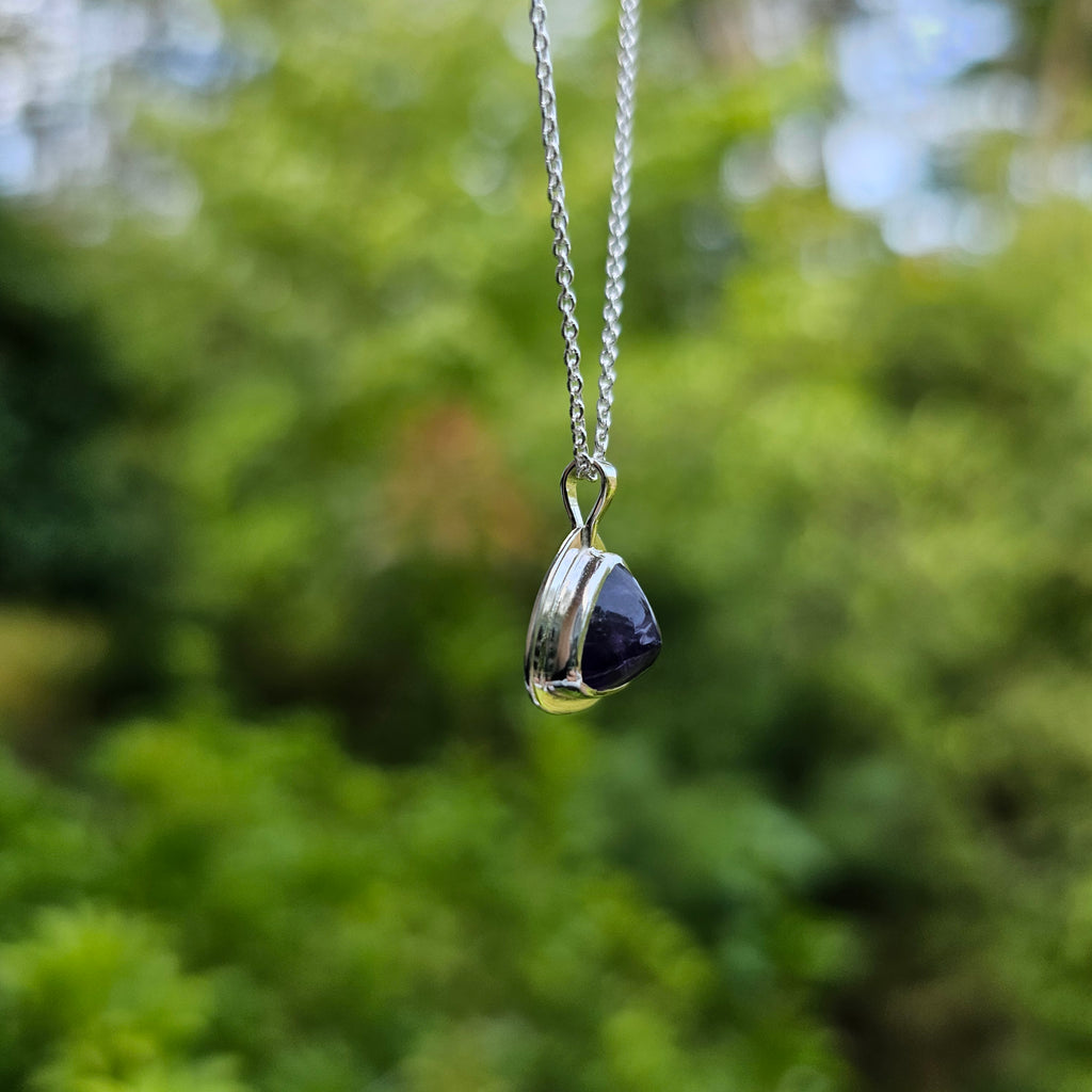 Amethyst and sterling silver triangle bezel set necklace