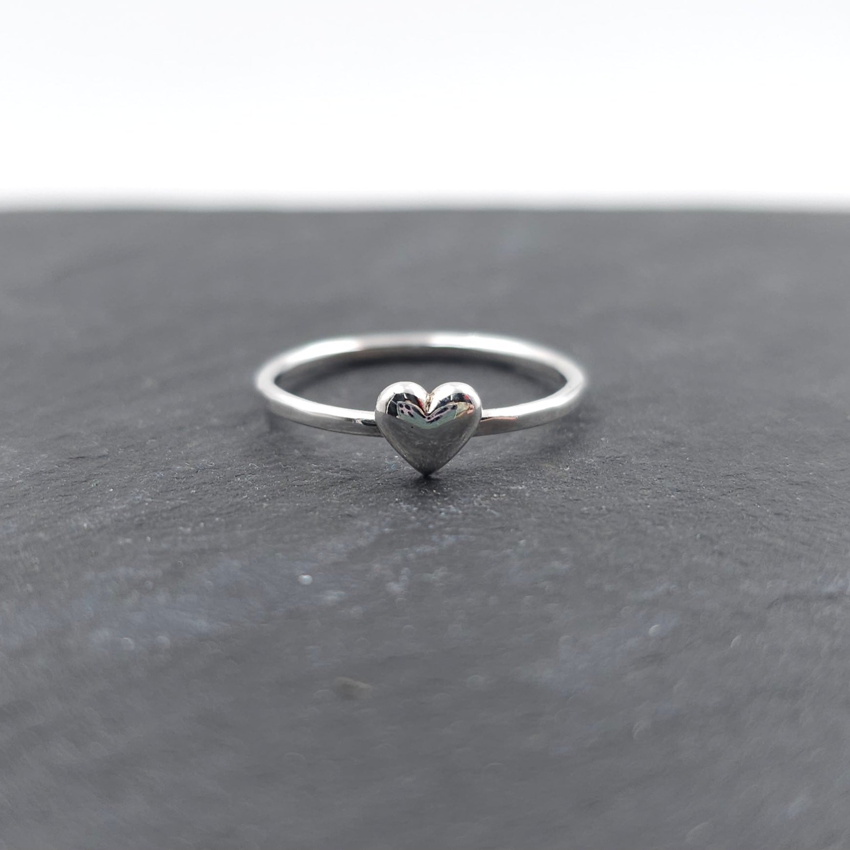 Cute little heart ring in sterling silver
