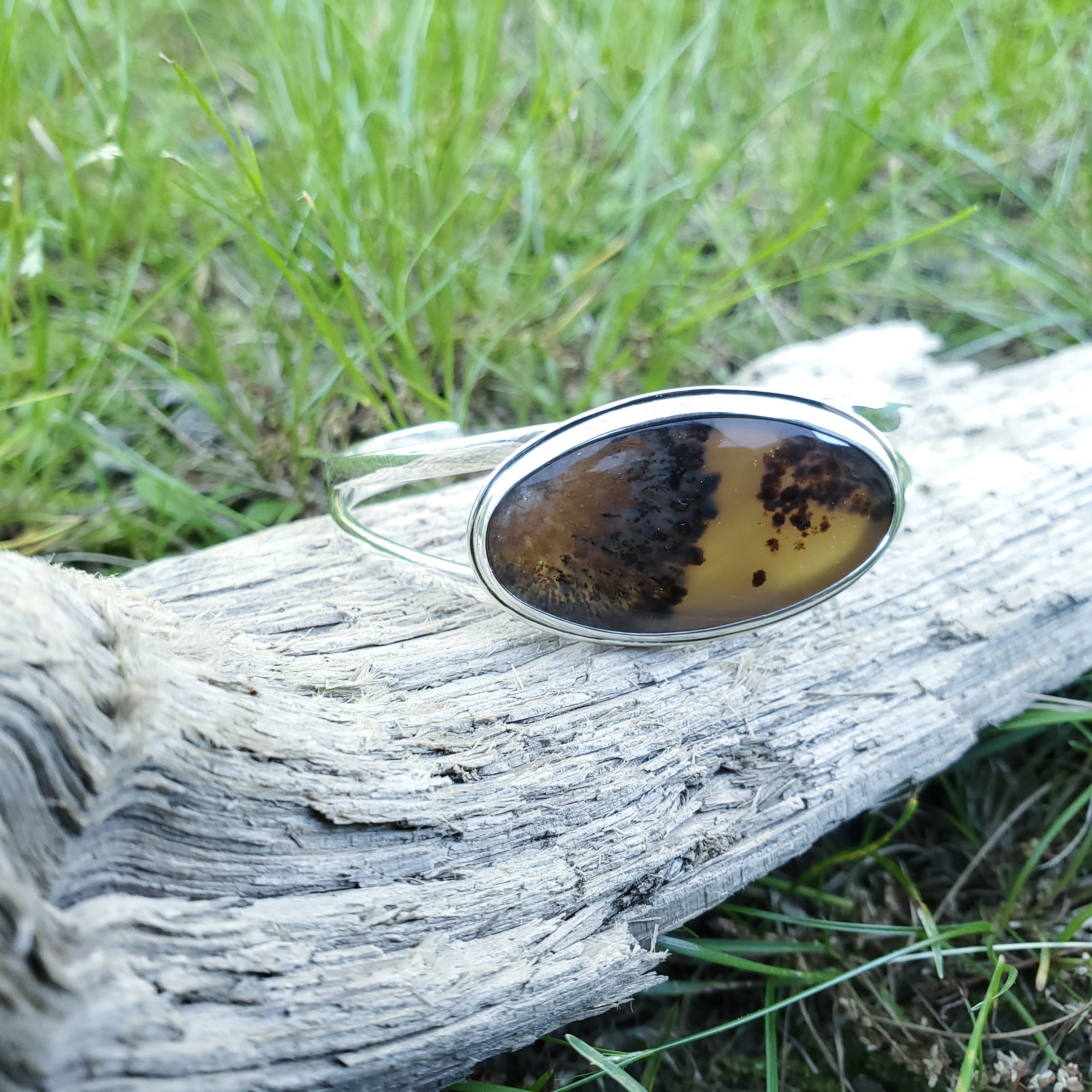 Brown oval agate gemstone silver cuff bracelet